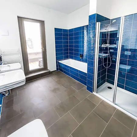 Western Royal Отель 4*