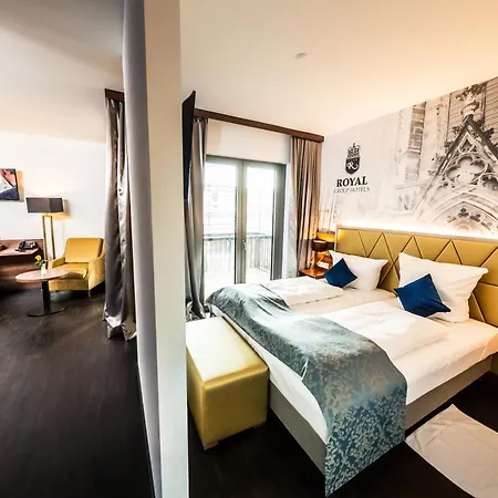 Western Royal Hotel 4*