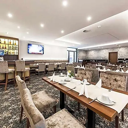 Western Royal 4*